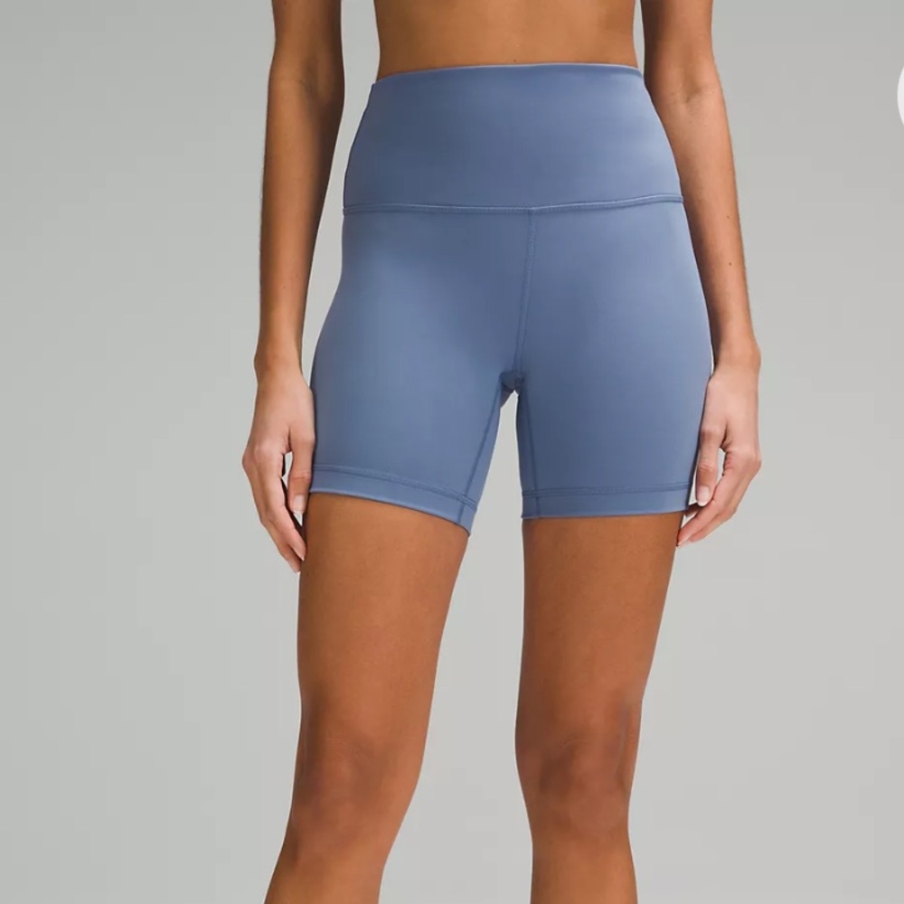 Wunder Train High-Rise Bike Short 6"